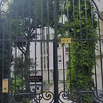 Paris Chic Trocadero